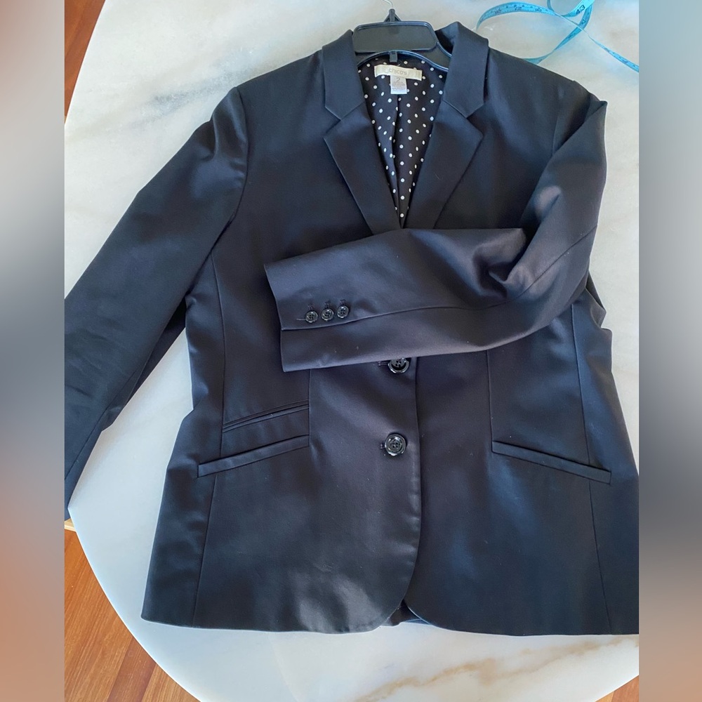 Chico's classic Black Jacket/ blazer- fully lined, 2 button closure